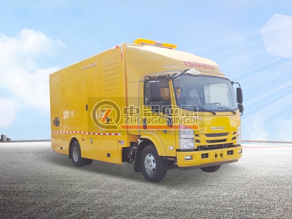 慶鈴五十鈴柴油皮卡四驅搶險車